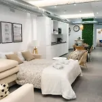 Stuning Apartment Next To The River - Sevillarooms