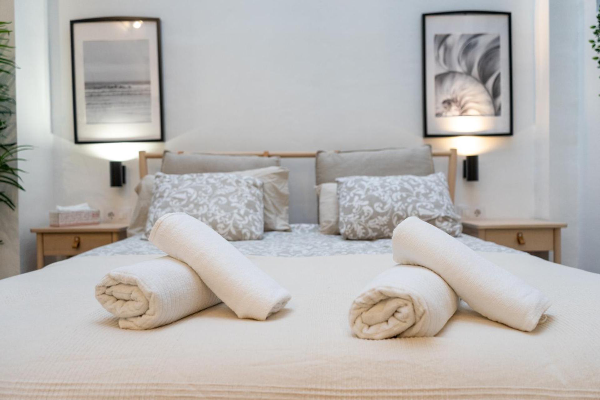 Apartment Stuning Next To The River - Sevillarooms *