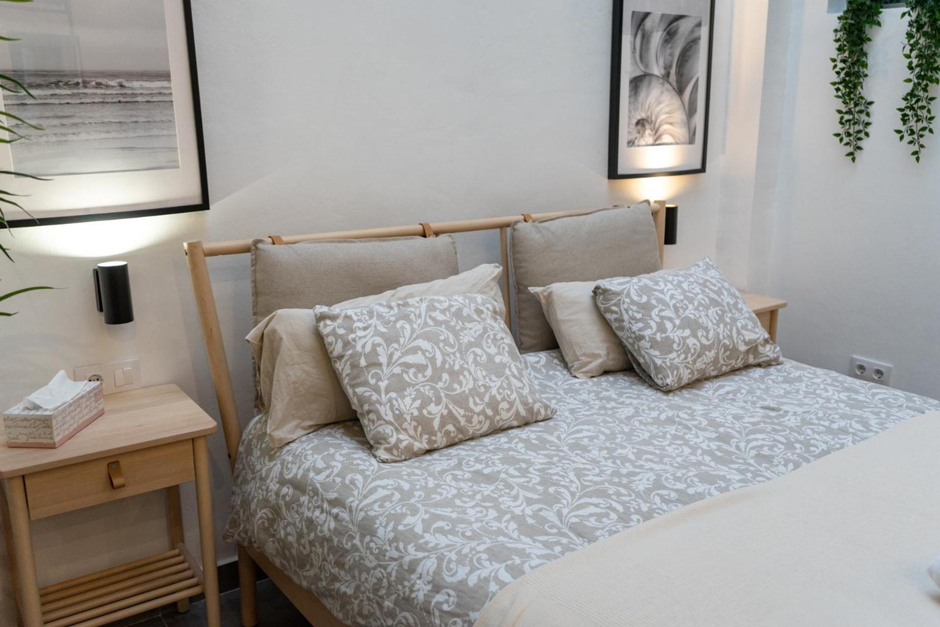 Apartment Stuning Next To The River - Sevillarooms