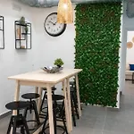 Stuning Apartment Next To The River - Sevillarooms
