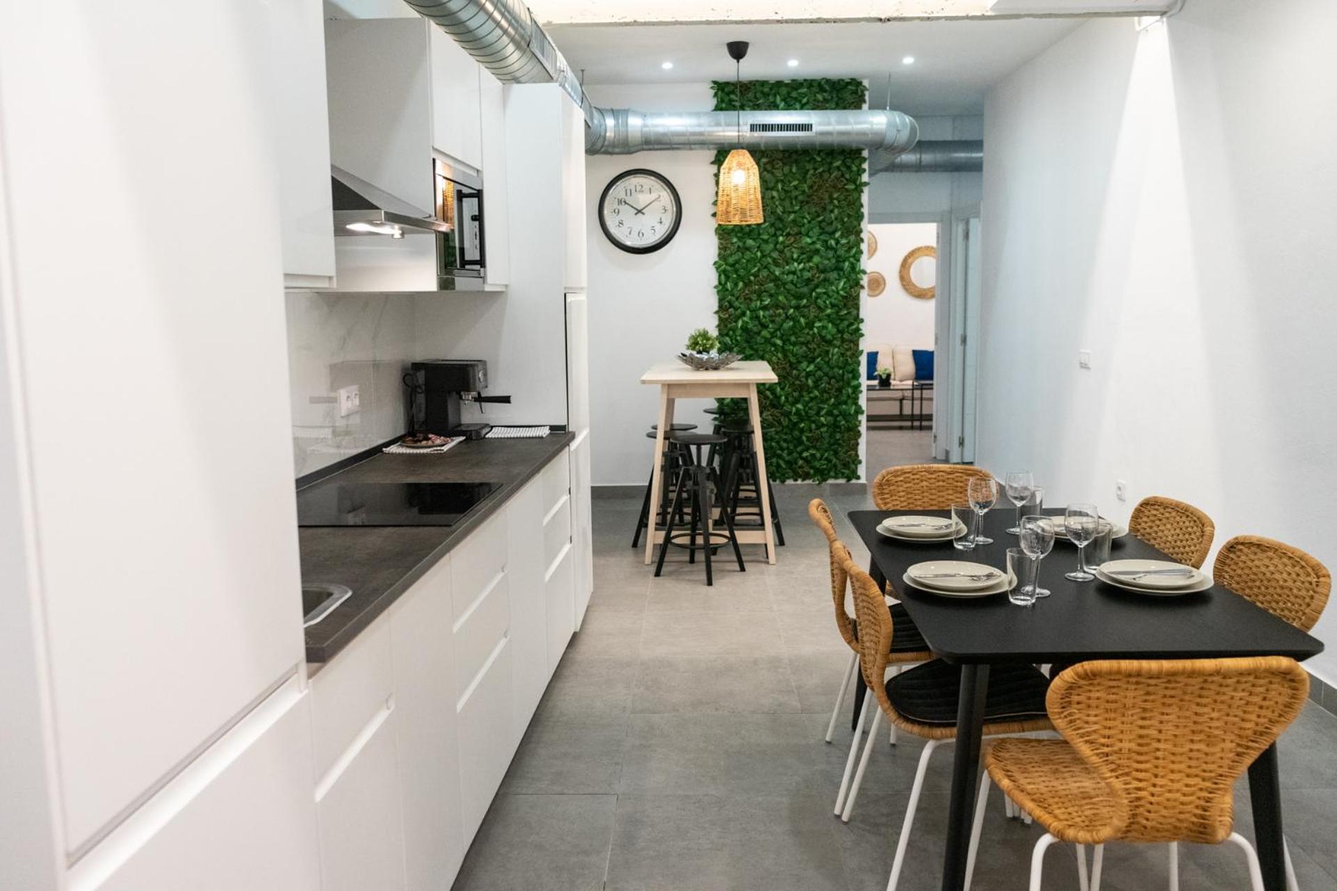 Appartement Stuning Next To The River - Sevillarooms