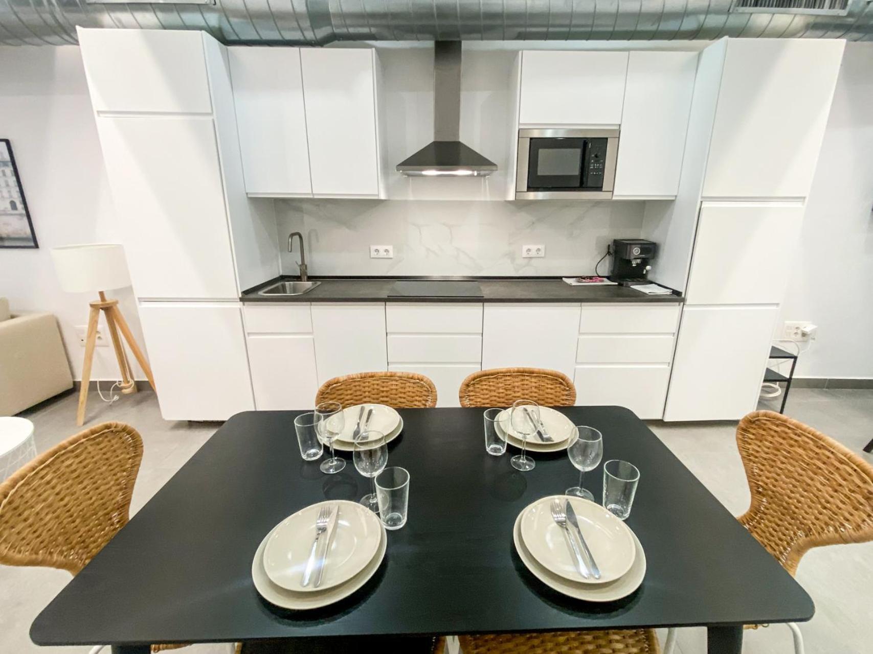 Appartement Stuning Next To The River - Sevillarooms